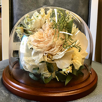 Dome with Yellow Roses